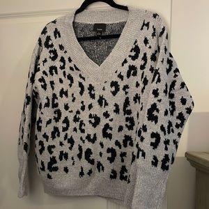 Lumiere Sweater, never worn, size Small